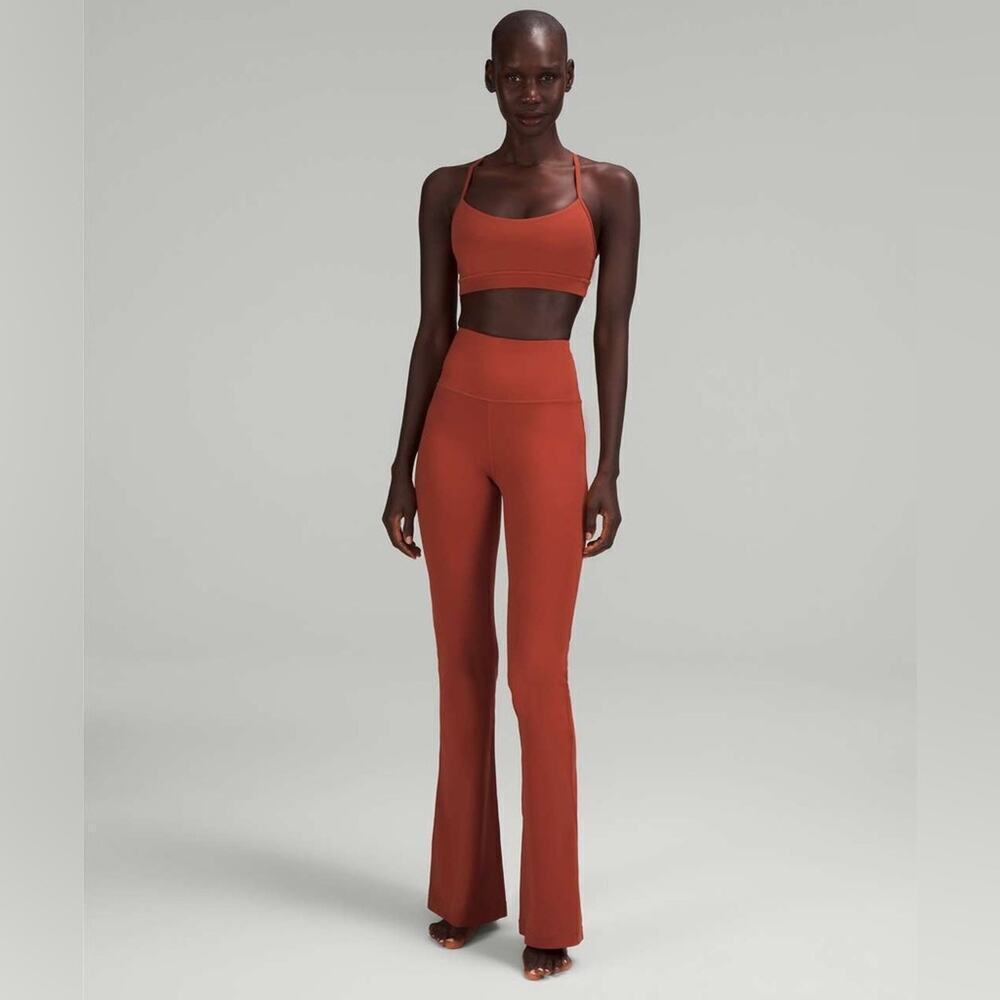 Lululemon Groove Super-High-Rise Flared Pant Nulu in Cayenne Size 6.